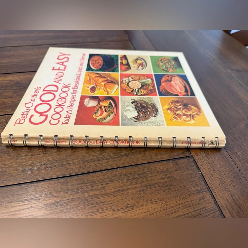 VINTAGE Betty Crocker's Good and Easy Cookbook